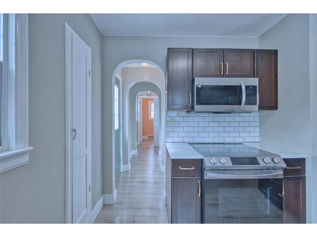 2815 1st Avenue Hibbing MN 55746 7029164 image31