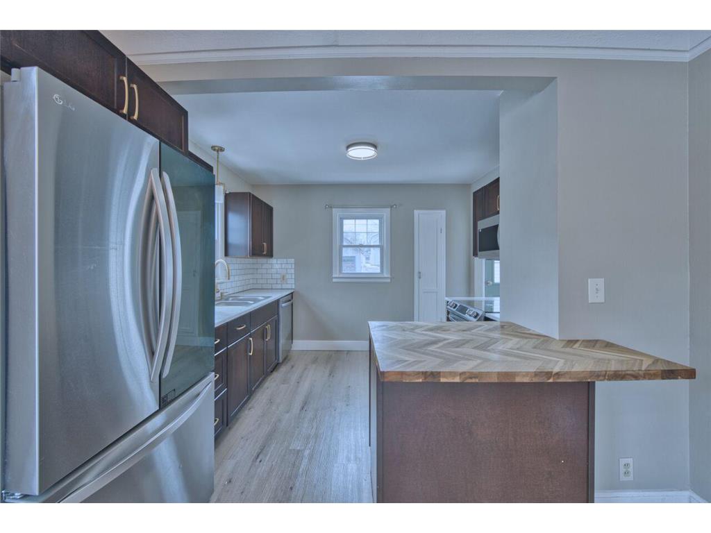 2815 1st Avenue Hibbing MN 55746 7029164 image38