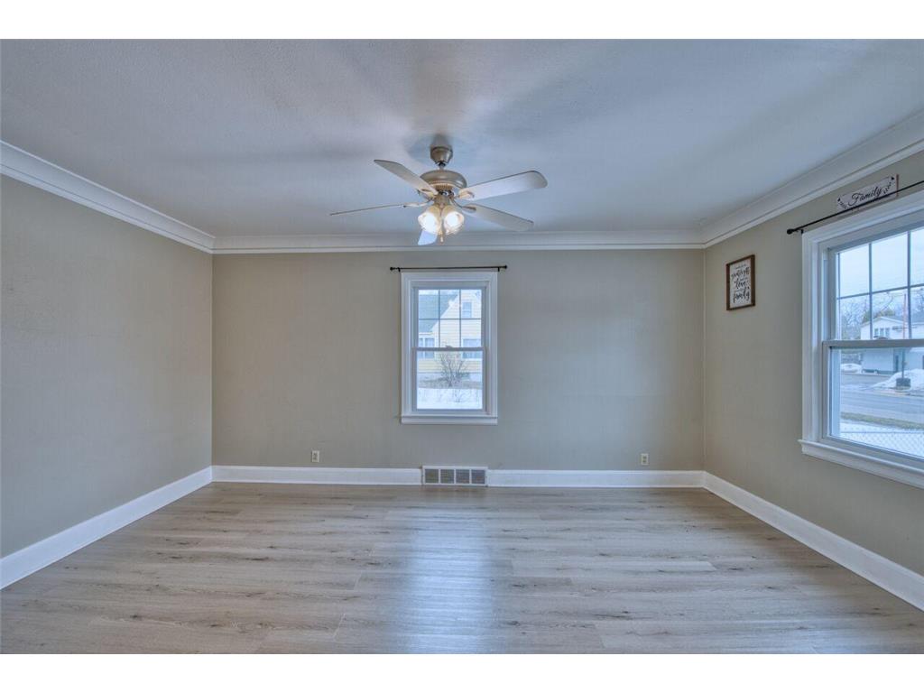 2815 1st Avenue Hibbing MN 55746 7029164 image45