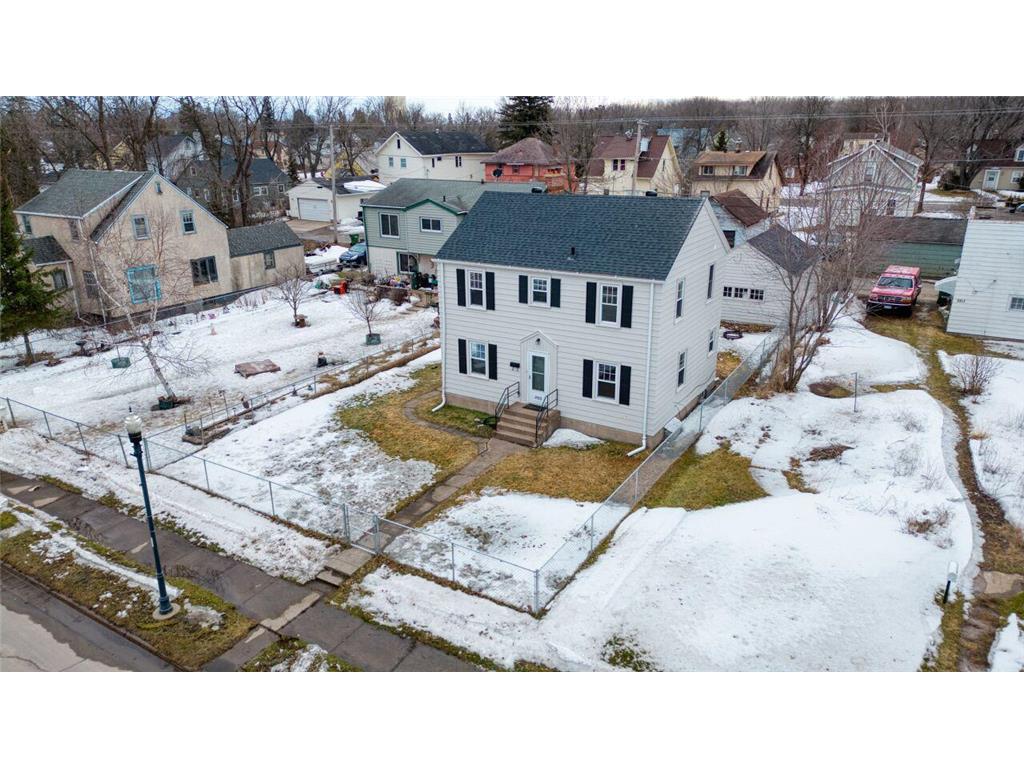 2815 1st Avenue Hibbing MN 55746 7029164 image5