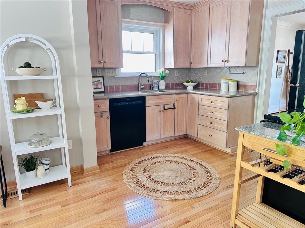 2815 E 2nd Street Duluth MN 55812 7014623 image17