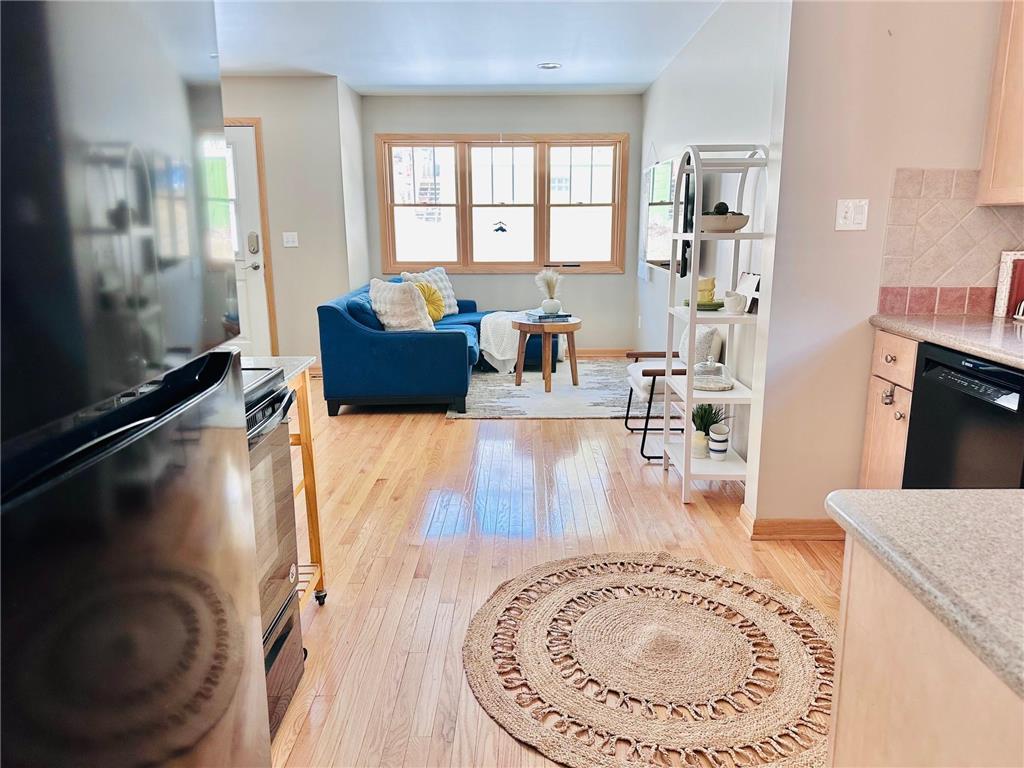 2815 E 2nd Street Duluth MN 55812 7014623 image20