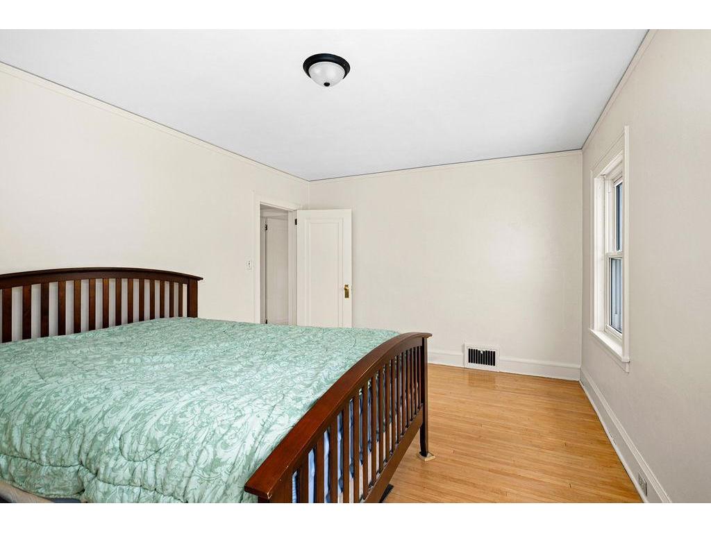 2815 E 2nd Street Duluth MN 55812 7014623 image29