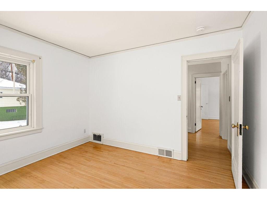 2815 E 2nd Street Duluth MN 55812 7014623 image33