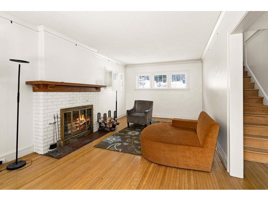 2815 E 2nd Street Duluth MN 55812 7014623 image5