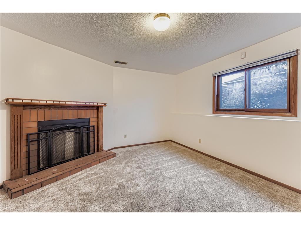 2816 Hillsboro Avenue N New Hope MN 55427 6799882 image13