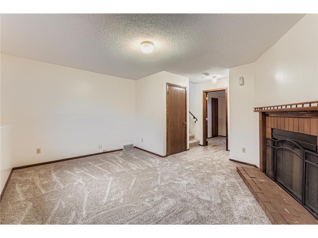 2816 Hillsboro Avenue N New Hope MN 55427 6799882 image14