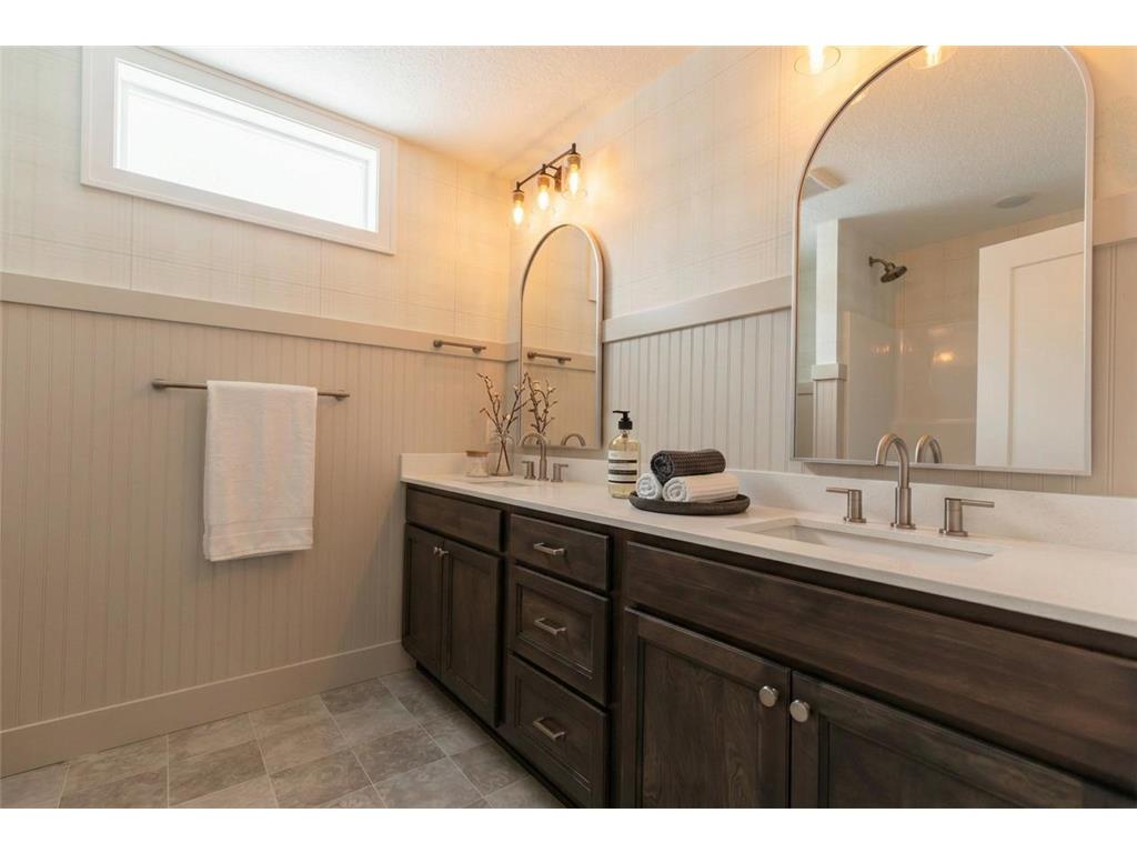 2816 Oxford Street N Roseville MN 55126 7019822 image12