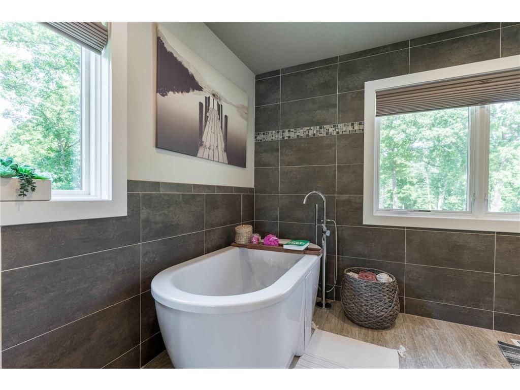 2817 Government Point Road NE Alexandria MN 56308 - Le Homme Dieu 7088708 image27