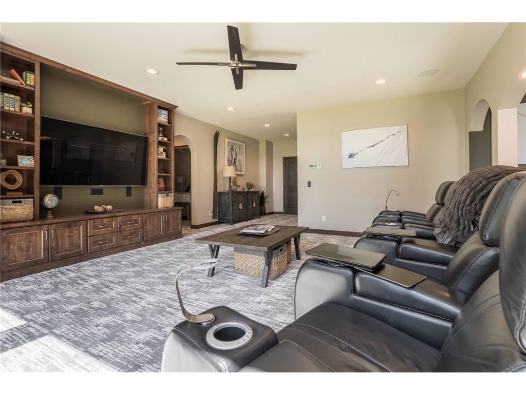 2817 Government Point Road NE Alexandria MN 56308 - Le Homme Dieu 7088708 image58