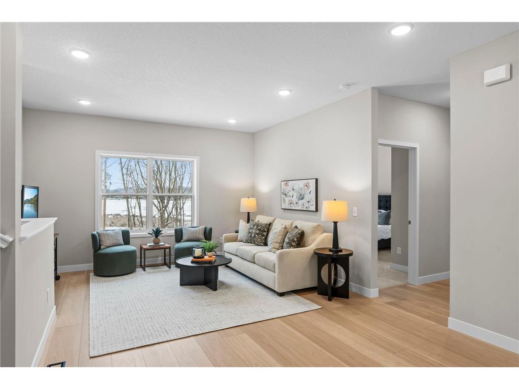 2817 Victoria Street N Roseville MN 55113 - Owasso 6779360 image10