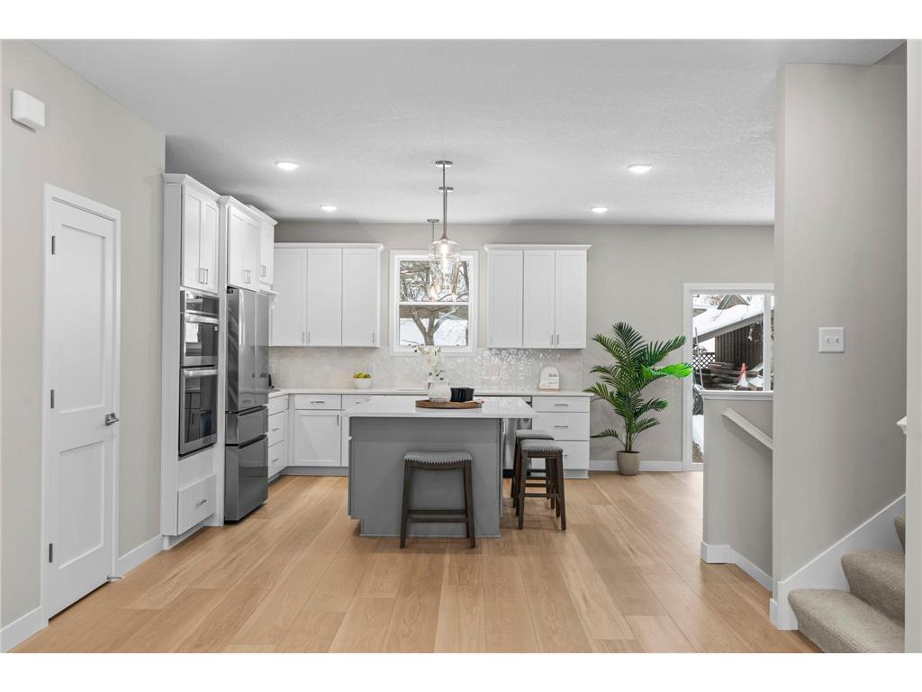 2817 Victoria Street N Roseville MN 55113 - Owasso 6779360 image13