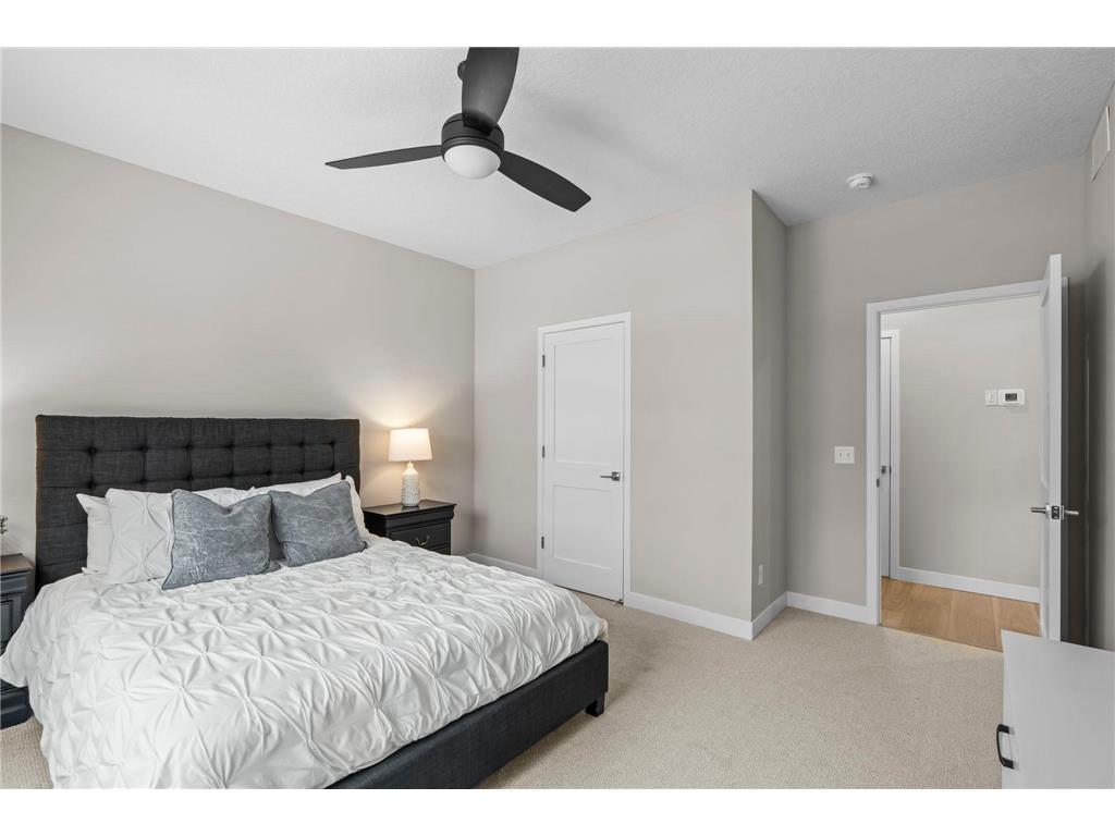 2817 Victoria Street N Roseville MN 55113 - Owasso 6779360 image25