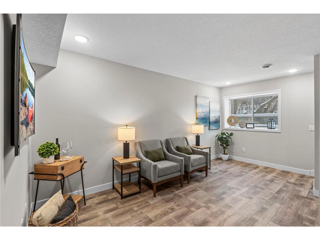 2817 Victoria Street N Roseville MN 55113 - Owasso 6779360 image45