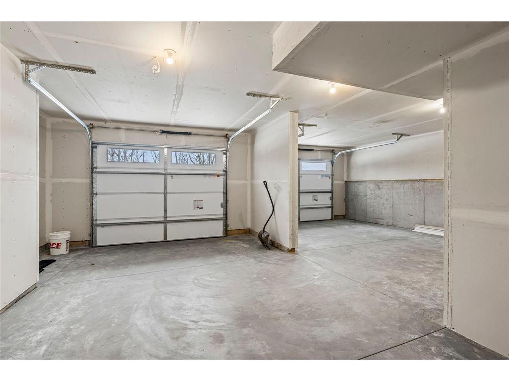 2817 Victoria Street N Roseville MN 55113 - Owasso 6779360 image46