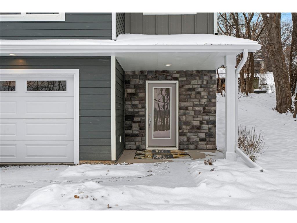 2817 Victoria Street N Roseville MN 55113 - Owasso 6779360 image5