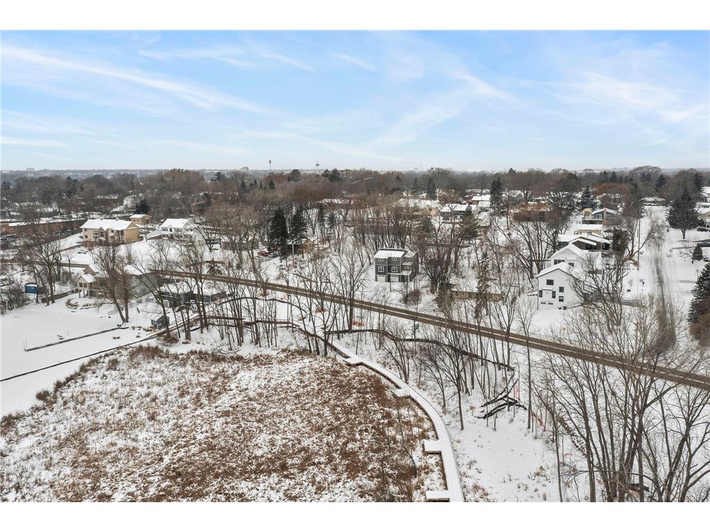 2817 Victoria Street N Roseville MN 55113 - Owasso 6779360 image50