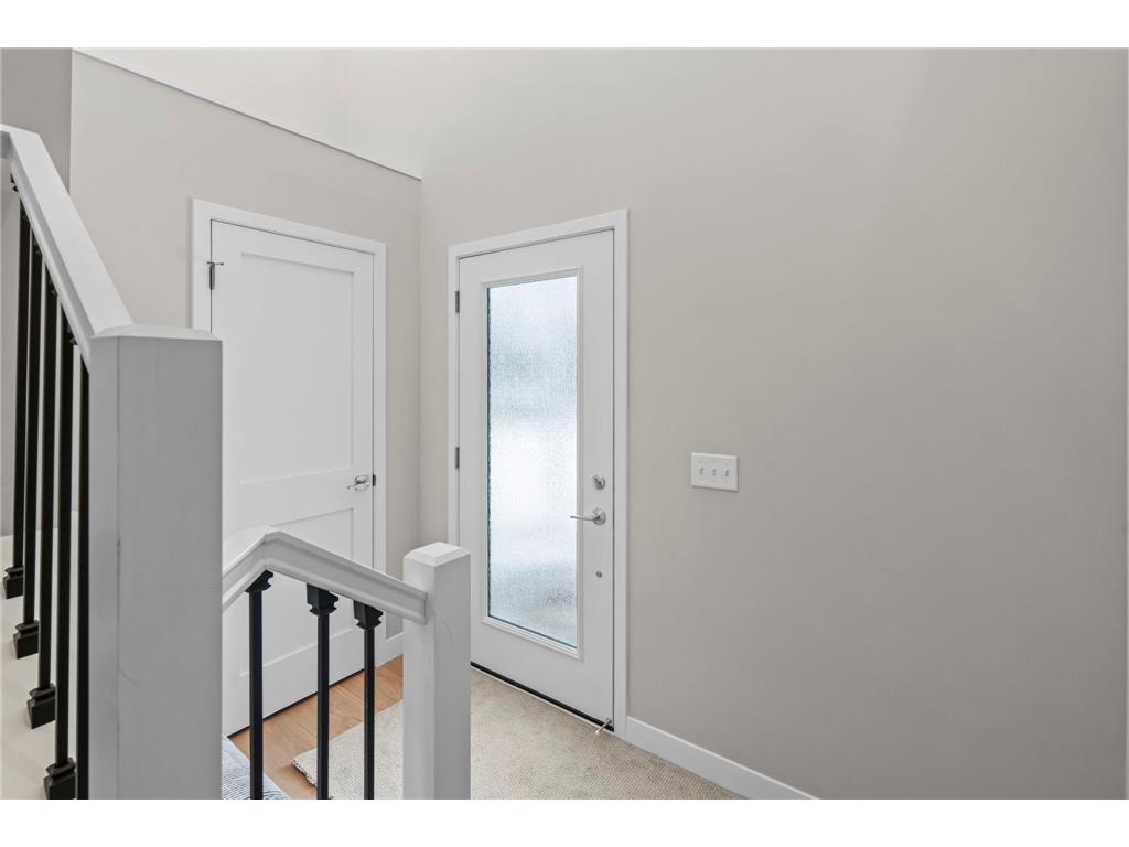 2817 Victoria Street N Roseville MN 55113 - Owasso 6779360 image6