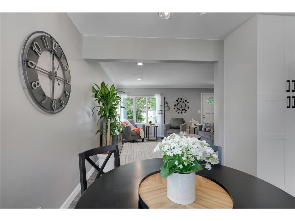 2817 W 108th Street Bloomington MN 55431 7083311 image10
