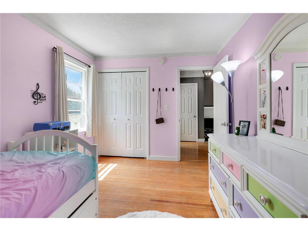 2817 W 108th Street Bloomington MN 55431 7083311 image17