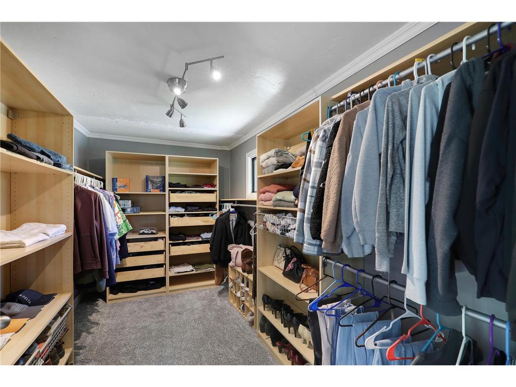 2817 W 108th Street Bloomington MN 55431 7083311 image30