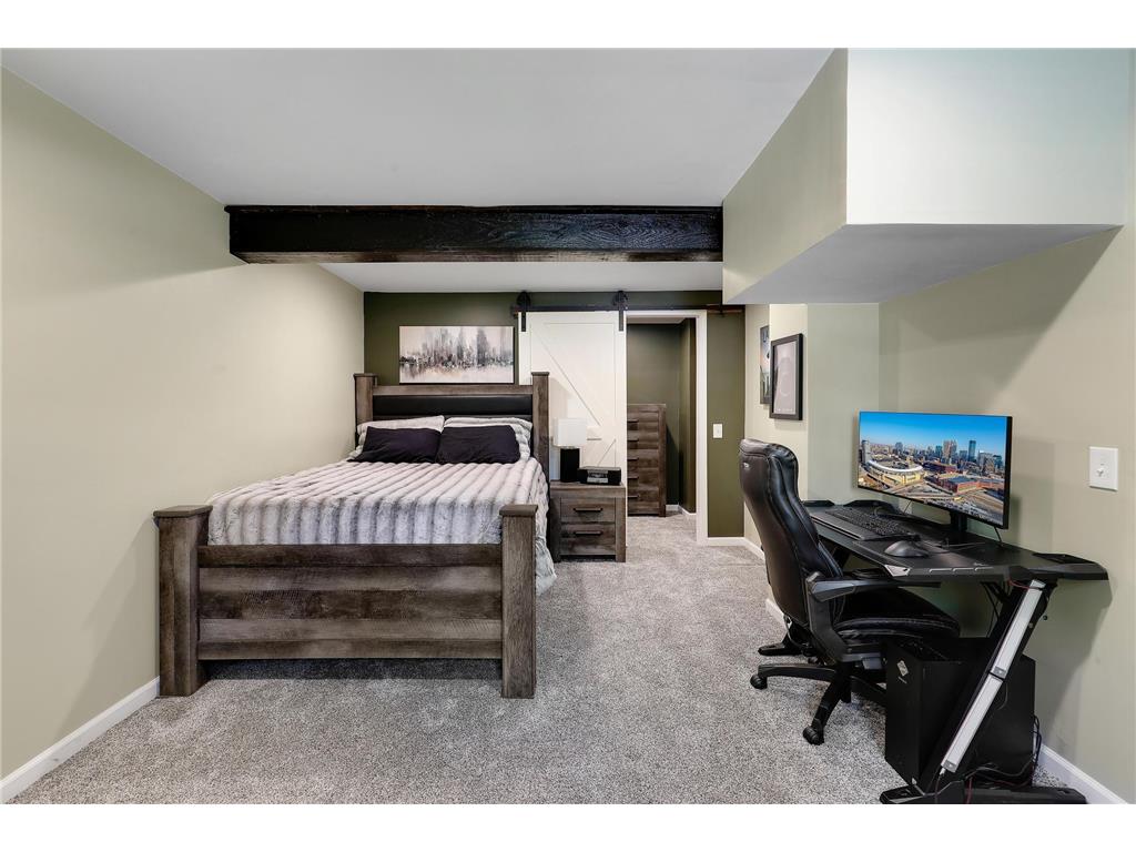 2817 W 108th Street Bloomington MN 55431 7083311 image37