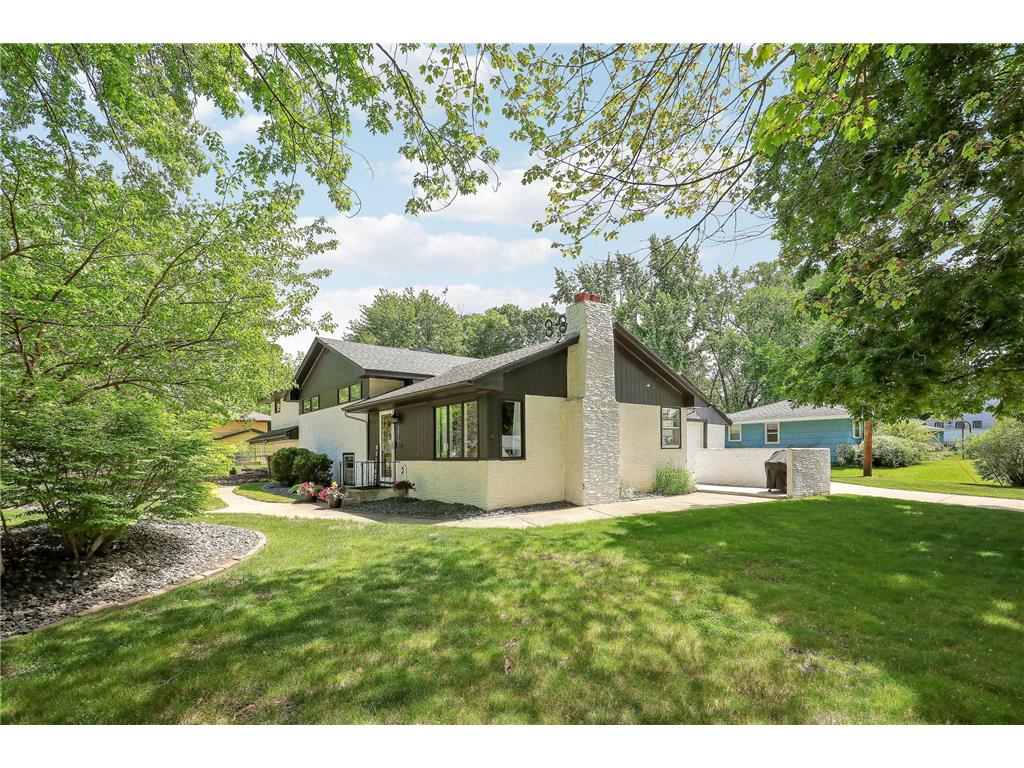 2817 W 108th Street Bloomington MN 55431 7083311 image53