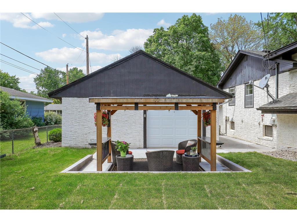 2817 W 108th Street Bloomington MN 55431 7083311 image55