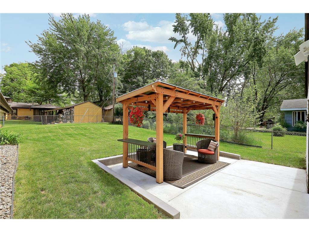 2817 W 108th Street Bloomington MN 55431 7083311 image58