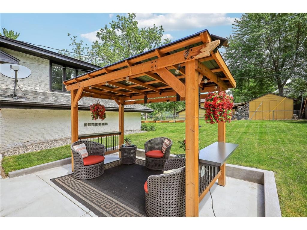 2817 W 108th Street Bloomington MN 55431 7083311 image59
