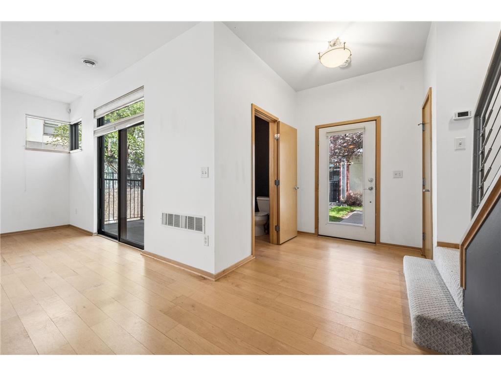 2818 Aldrich Avenue S #105 Minneapolis MN 55408 7085981 image12