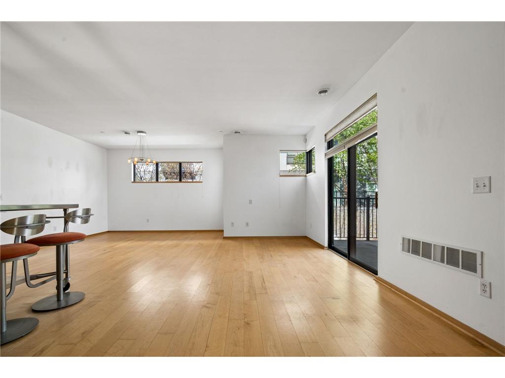 2818 Aldrich Avenue S #105 Minneapolis MN 55408 7085981 image25