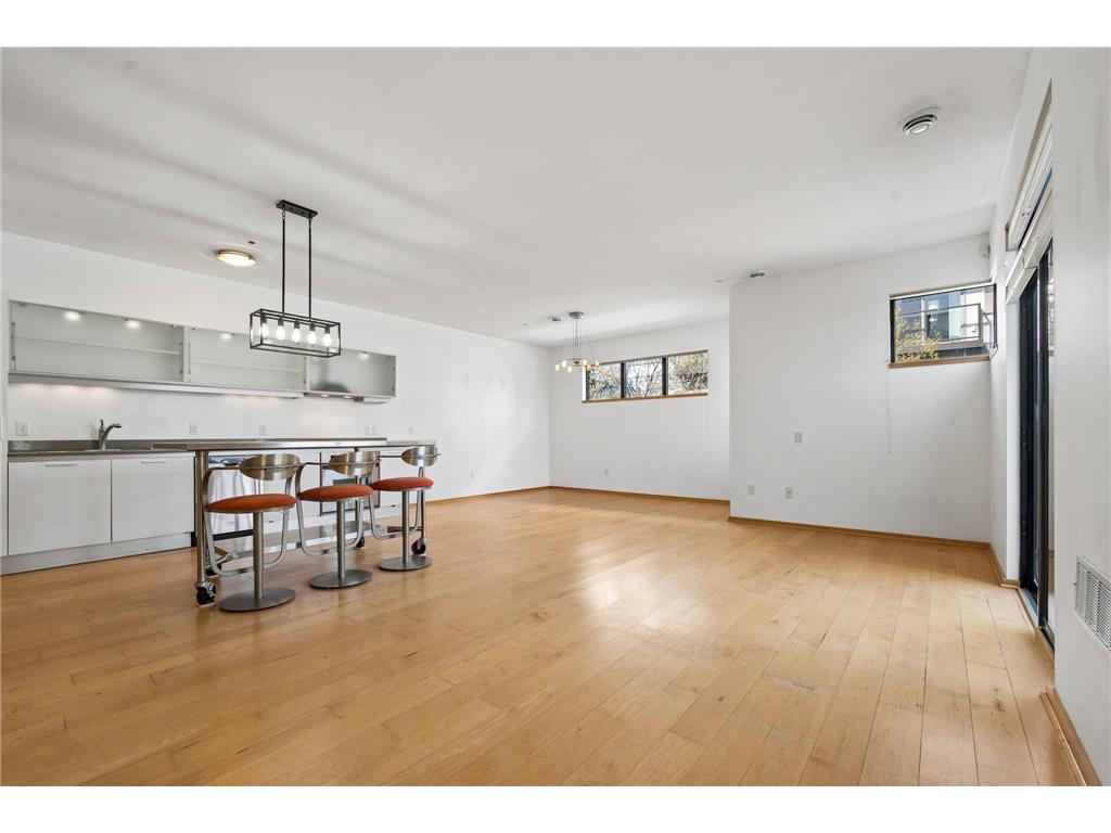 2818 Aldrich Avenue S #105 Minneapolis MN 55408 7085981 image26
