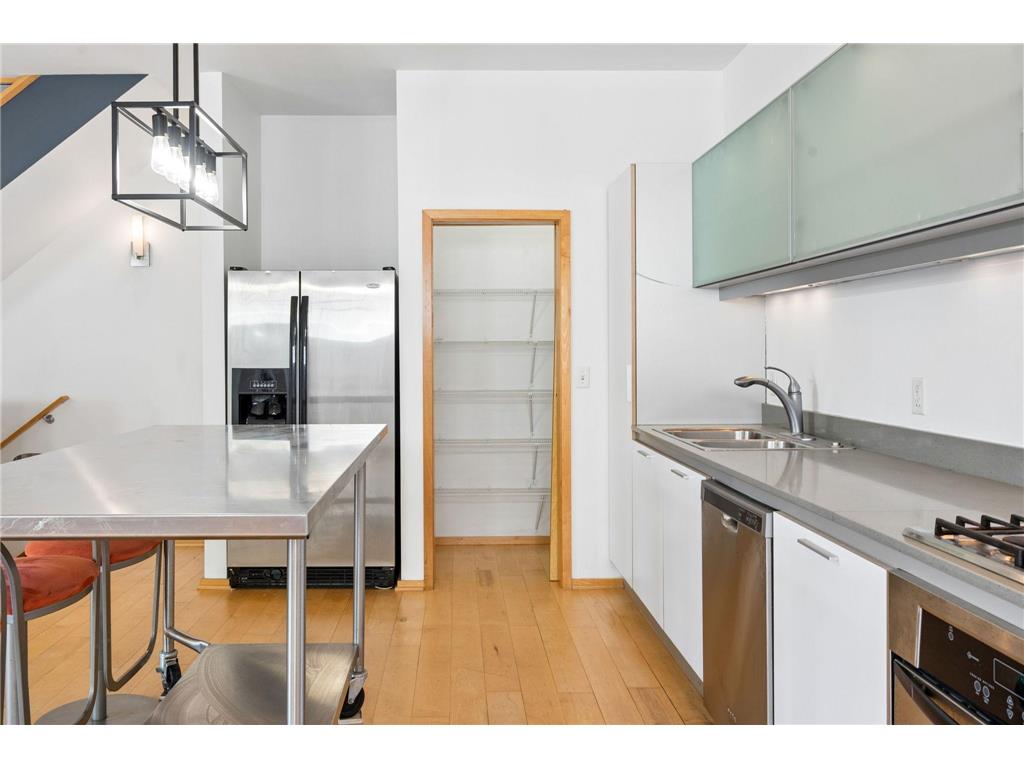 2818 Aldrich Avenue S #105 Minneapolis MN 55408 7085981 image32