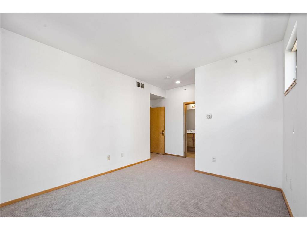 2818 Aldrich Avenue S #105 Minneapolis MN 55408 7085981 image44