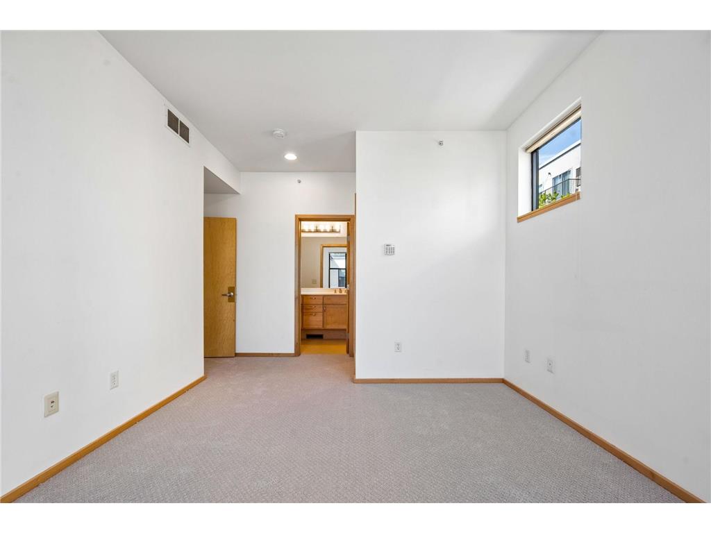 2818 Aldrich Avenue S #105 Minneapolis MN 55408 7085981 image45