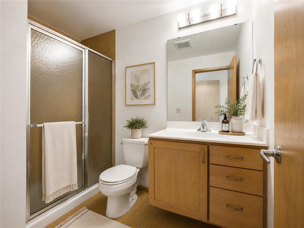 2818 Aldrich Avenue S #105 Minneapolis MN 55408 7085981 image53