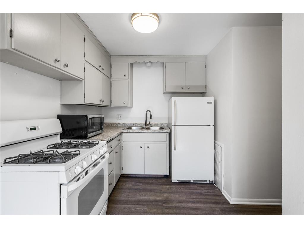 2818 E 31st Street Minneapolis MN 55406 6770334 image32