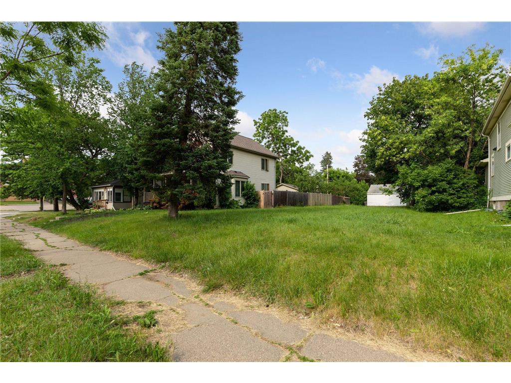 2818 Humboldt Avenue N Minneapolis MN 55411 6380721 image1