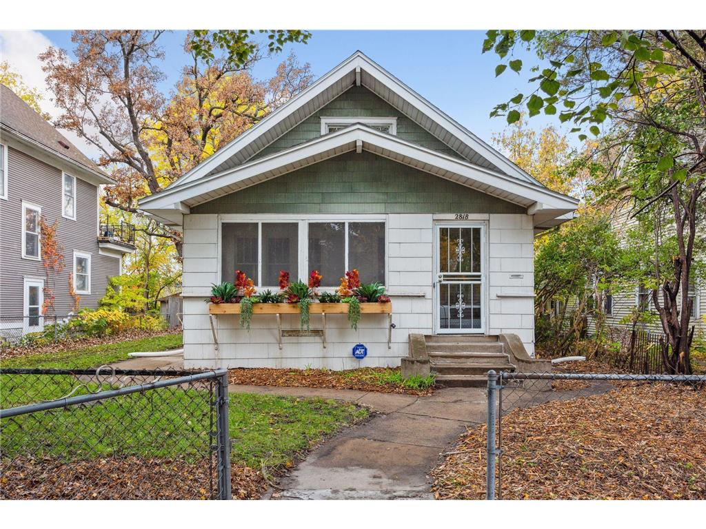 2818 Polk Street NE Minneapolis MN 55418 6452000 image1
