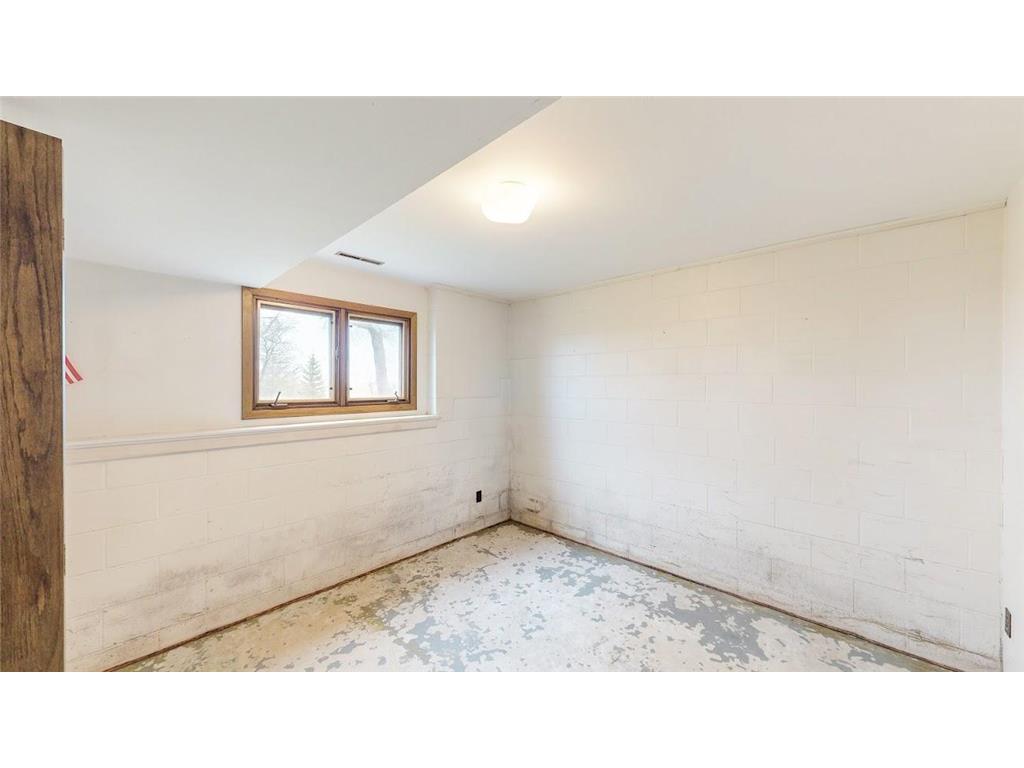 28186 Little Floyd Lake Road Detroit Twp MN 56501 7076171 image20