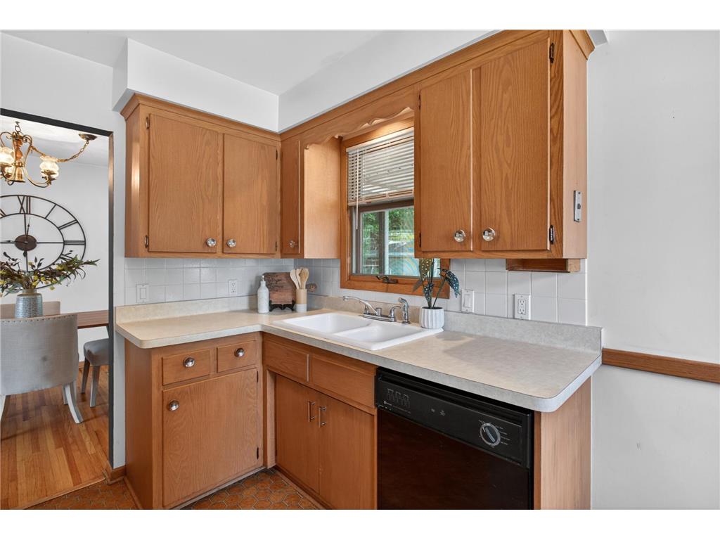 2819 Nash Road Brooklyn Center MN 55430 7083243 image13