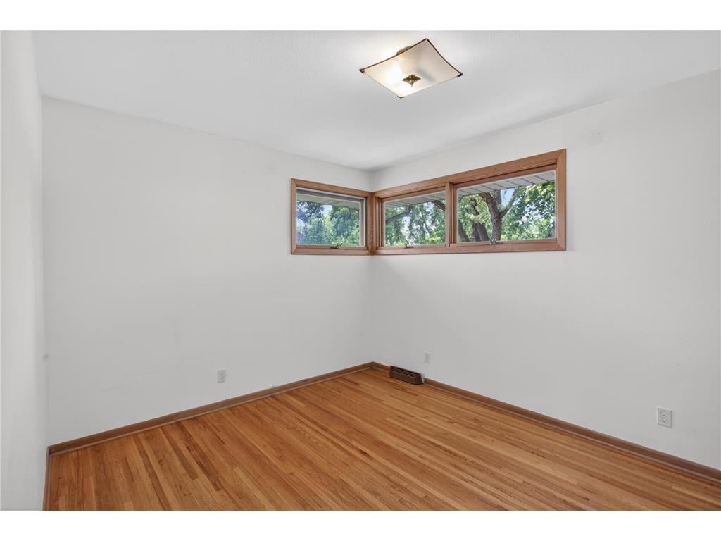 2819 Nash Road Brooklyn Center MN 55430 7083243 image18