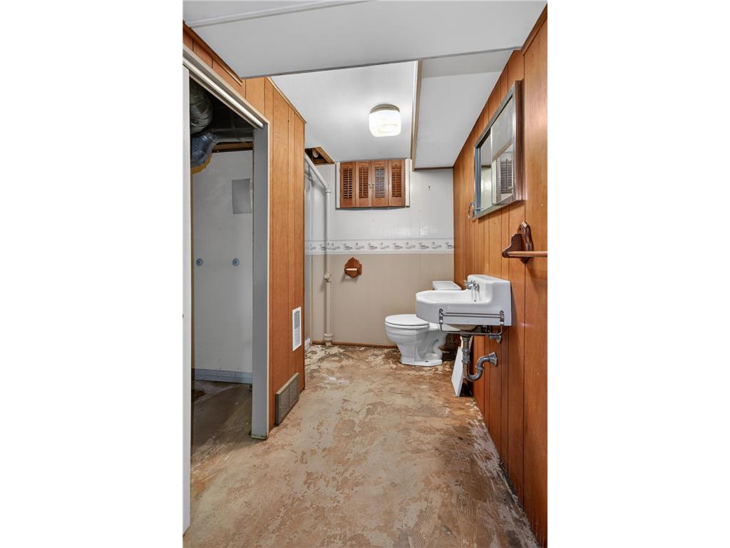 2819 Nash Road Brooklyn Center MN 55430 7083243 image19