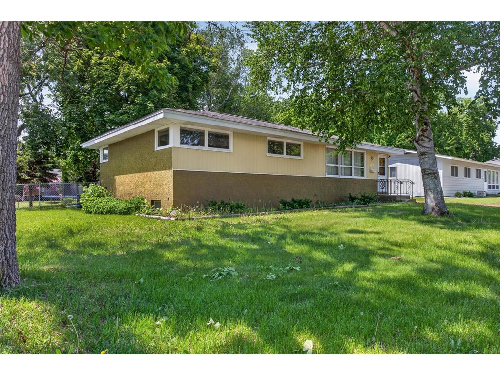 2819 Nash Road Brooklyn Center MN 55430 7083243 image2