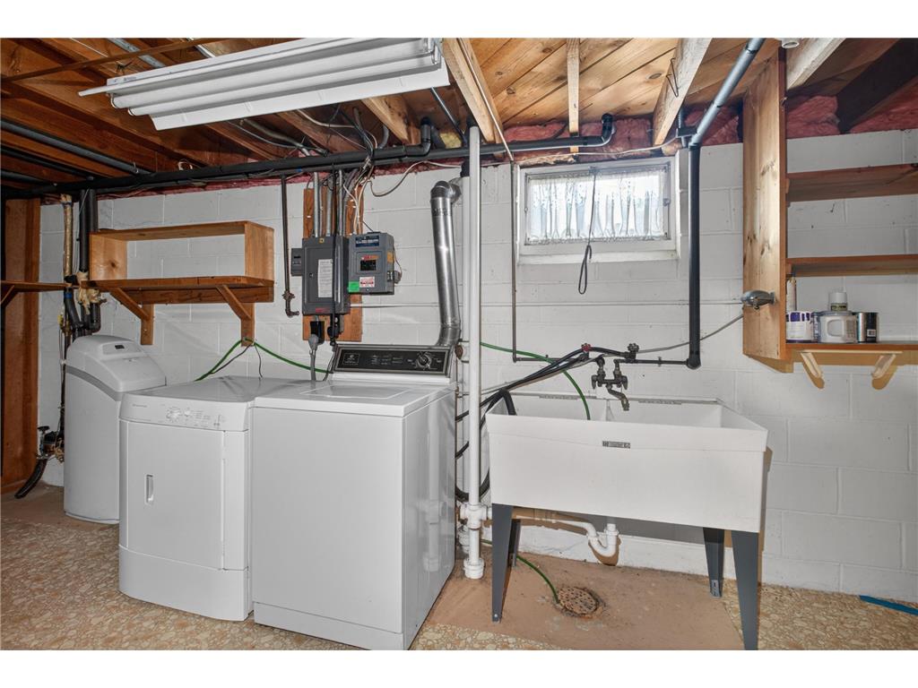 2819 Nash Road Brooklyn Center MN 55430 7083243 image20