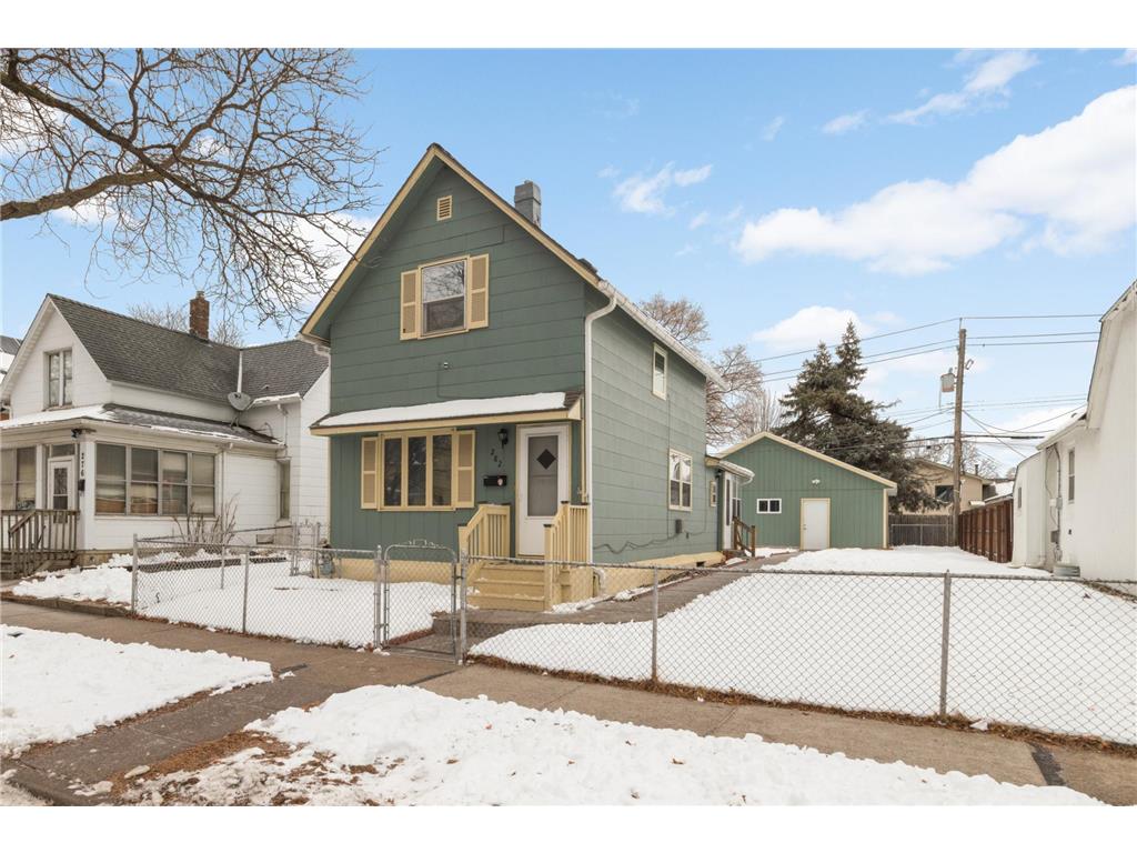 282 Erie Street Saint Paul MN 55102 7020545 image1