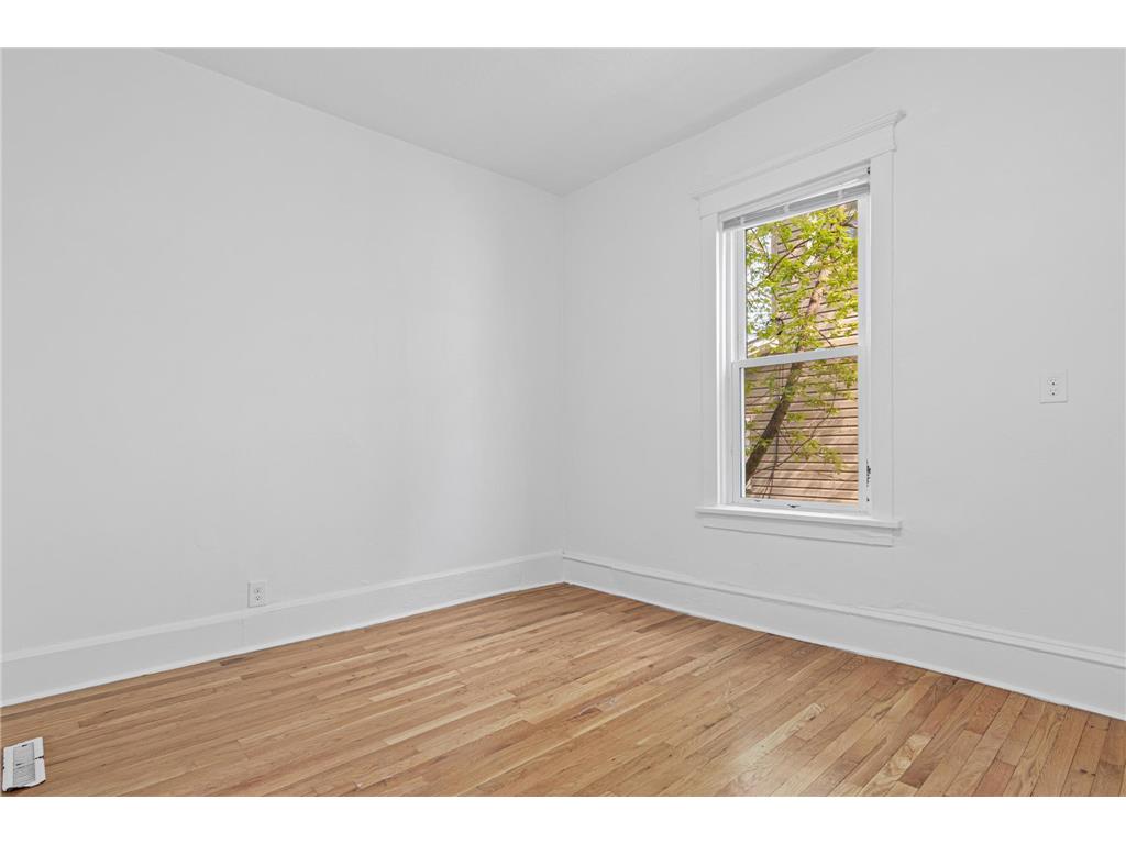 2820 12th Avenue S Minneapolis MN 55407 7066356 image10