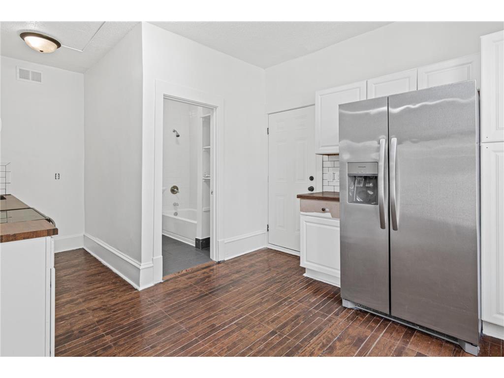 2820 12th Avenue S Minneapolis MN 55407 7066356 image12