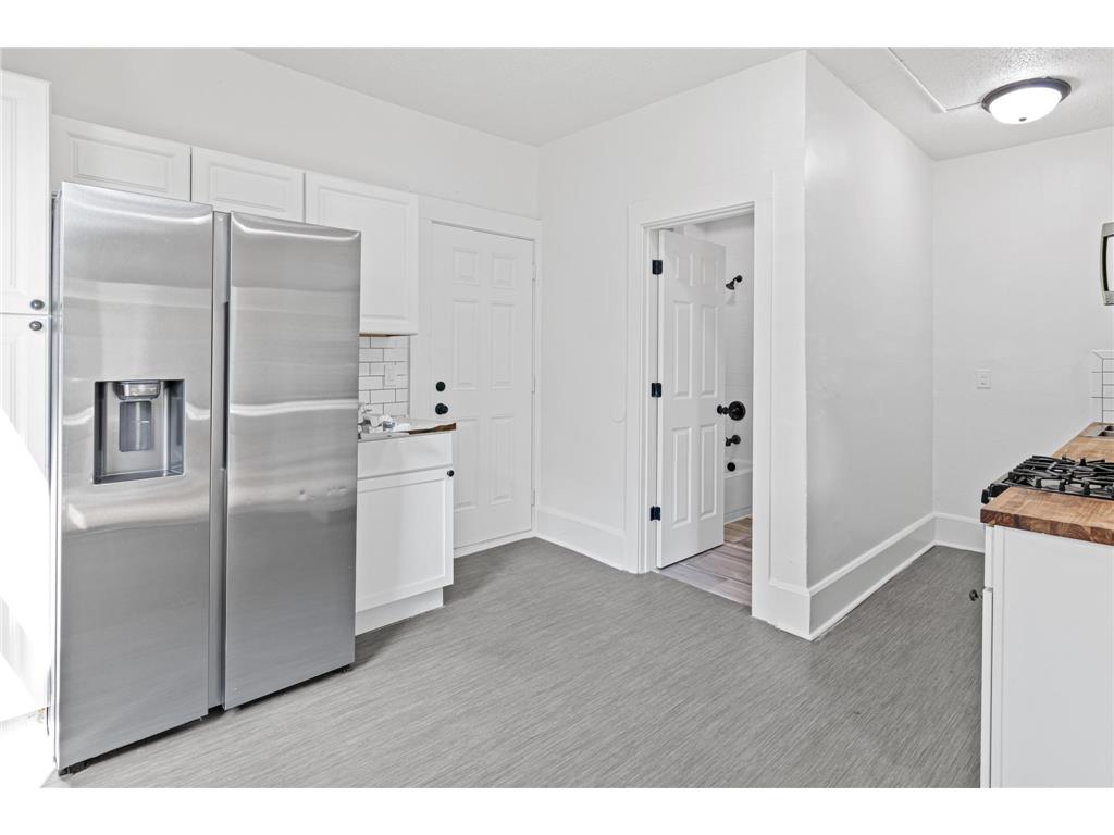2820 12th Avenue S Minneapolis MN 55407 7066356 image2